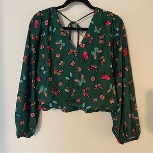 Beautiful 🦋 Blouse